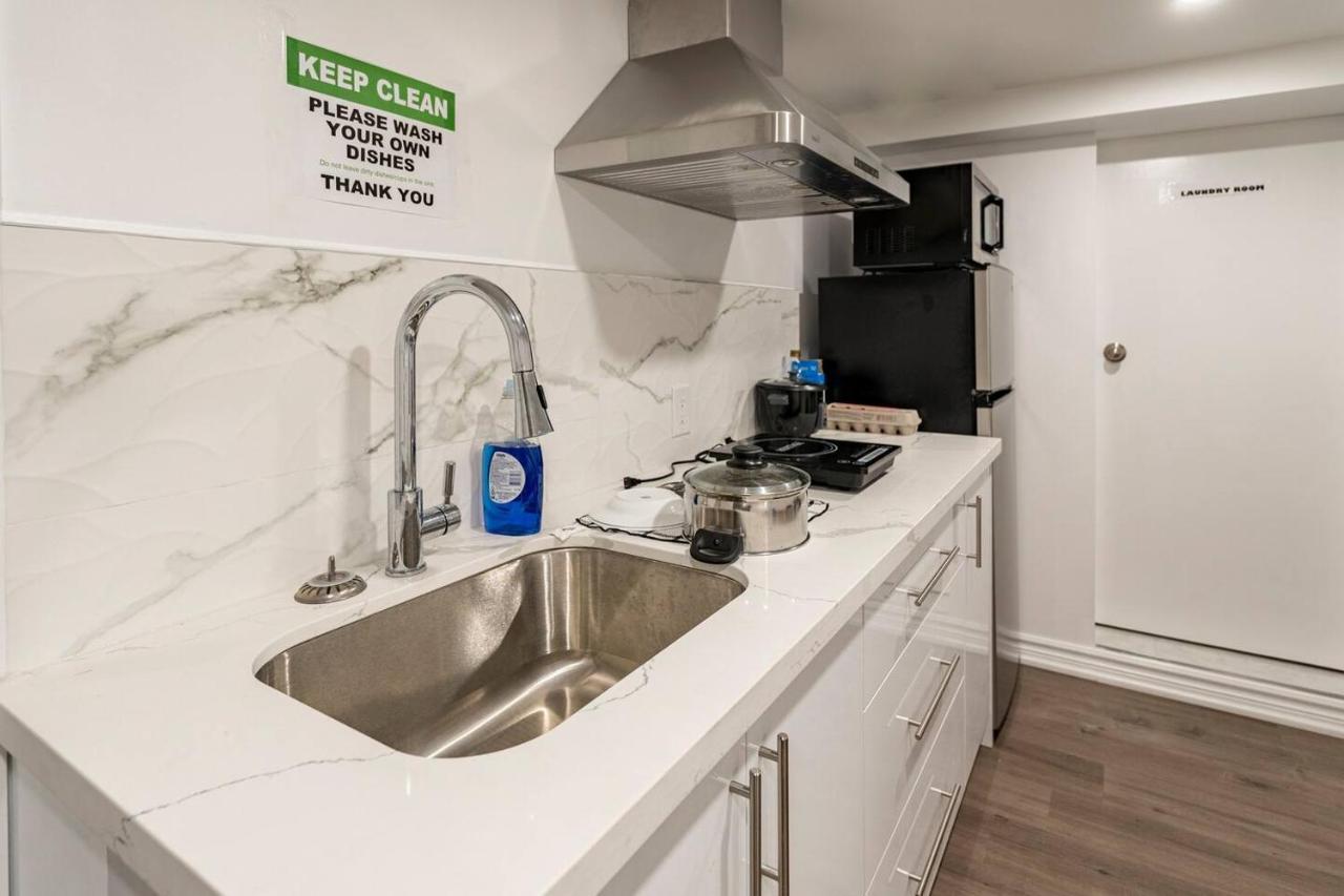 Simple & Tidy Private Rooms Τορόντο Εξωτερικό φωτογραφία