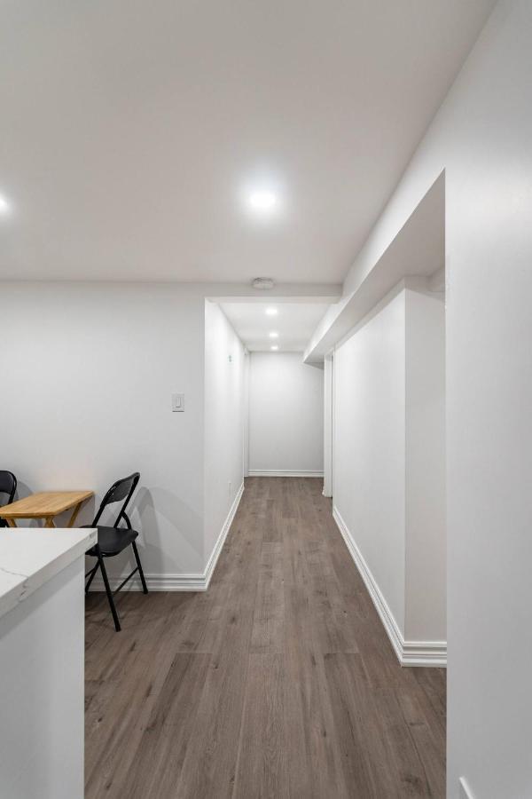 Simple & Tidy Private Rooms Τορόντο Εξωτερικό φωτογραφία