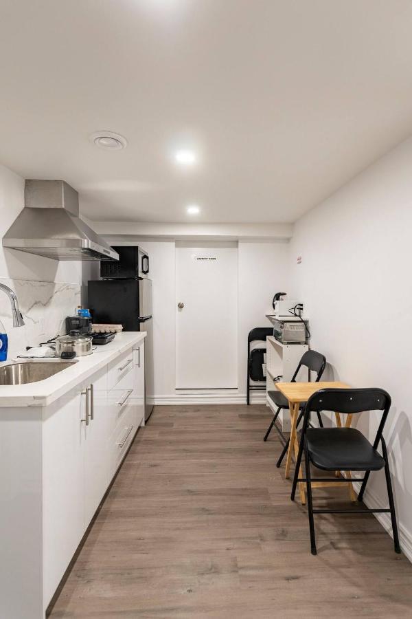 Simple & Tidy Private Rooms Τορόντο Εξωτερικό φωτογραφία